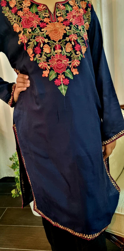 Embroidered kurta