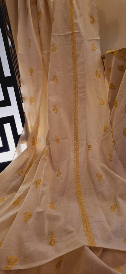 Khaddar karandi embroidered three piece