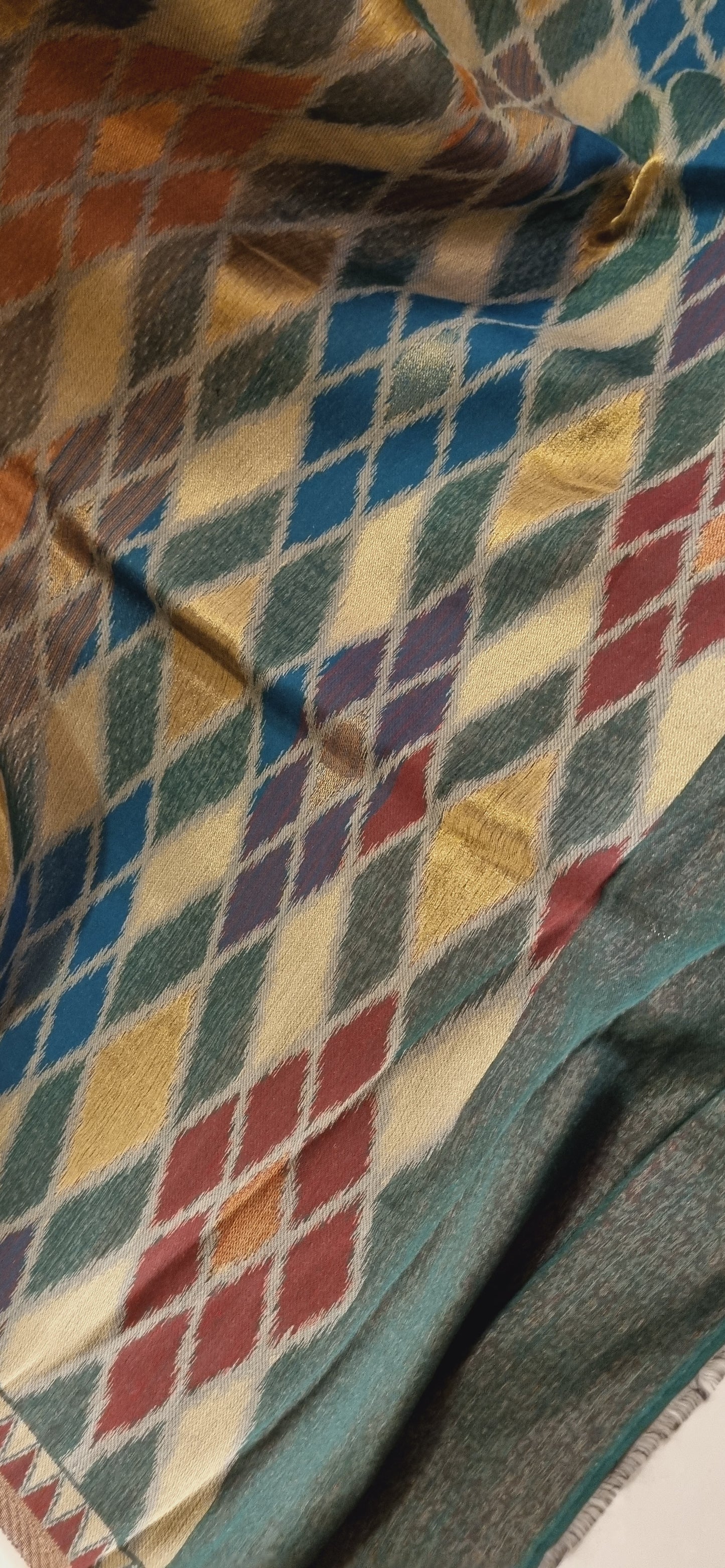 Reversible Moonlight kaani shawl