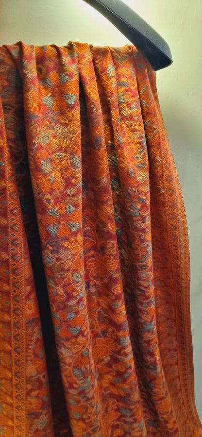 Woolen pashmina kaani shawl
