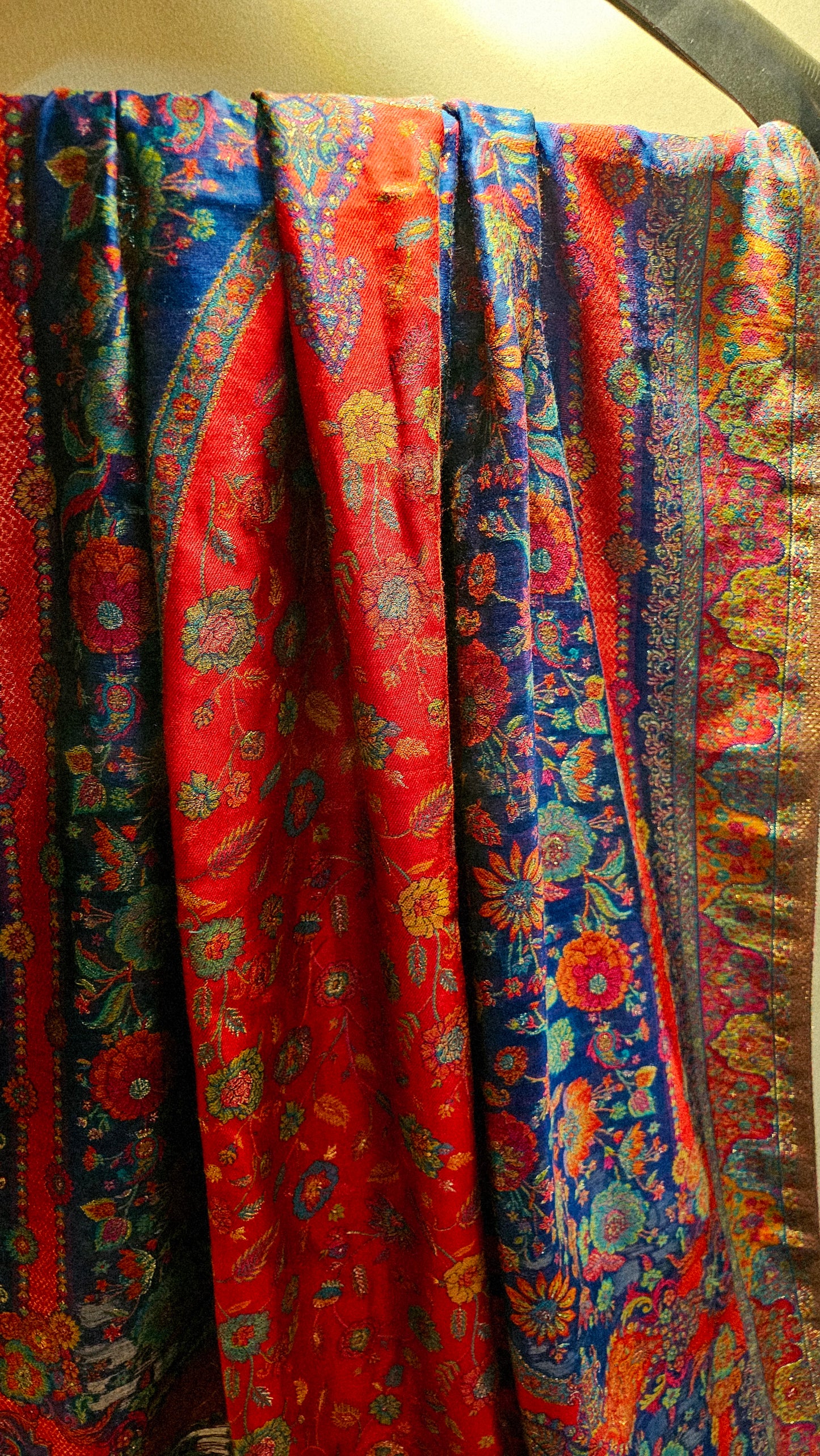 Silk kaani shawl