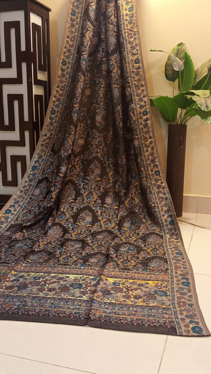 Kaani shawl: silk