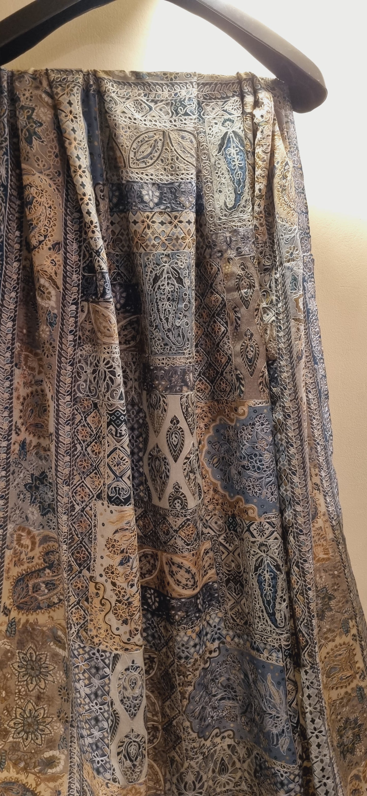Reelkar pashmina shawl