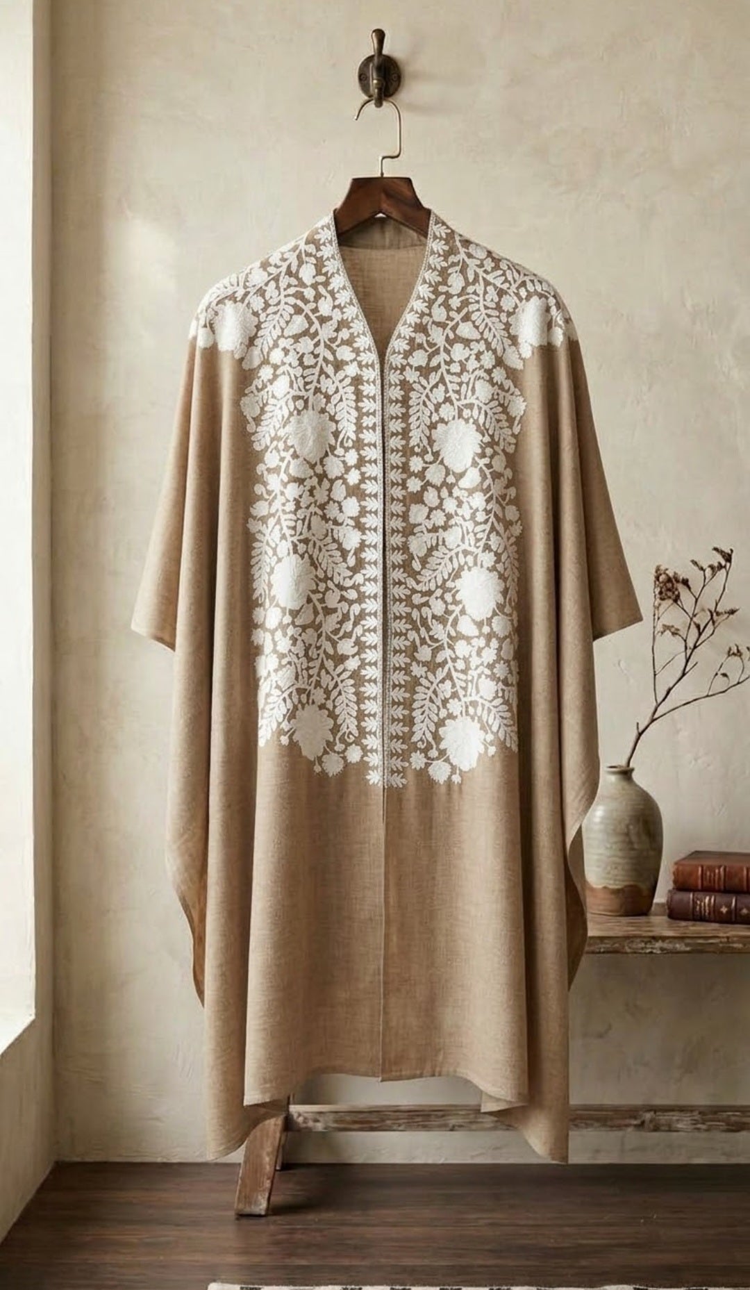 Embroidered cape shawl: Pashmina