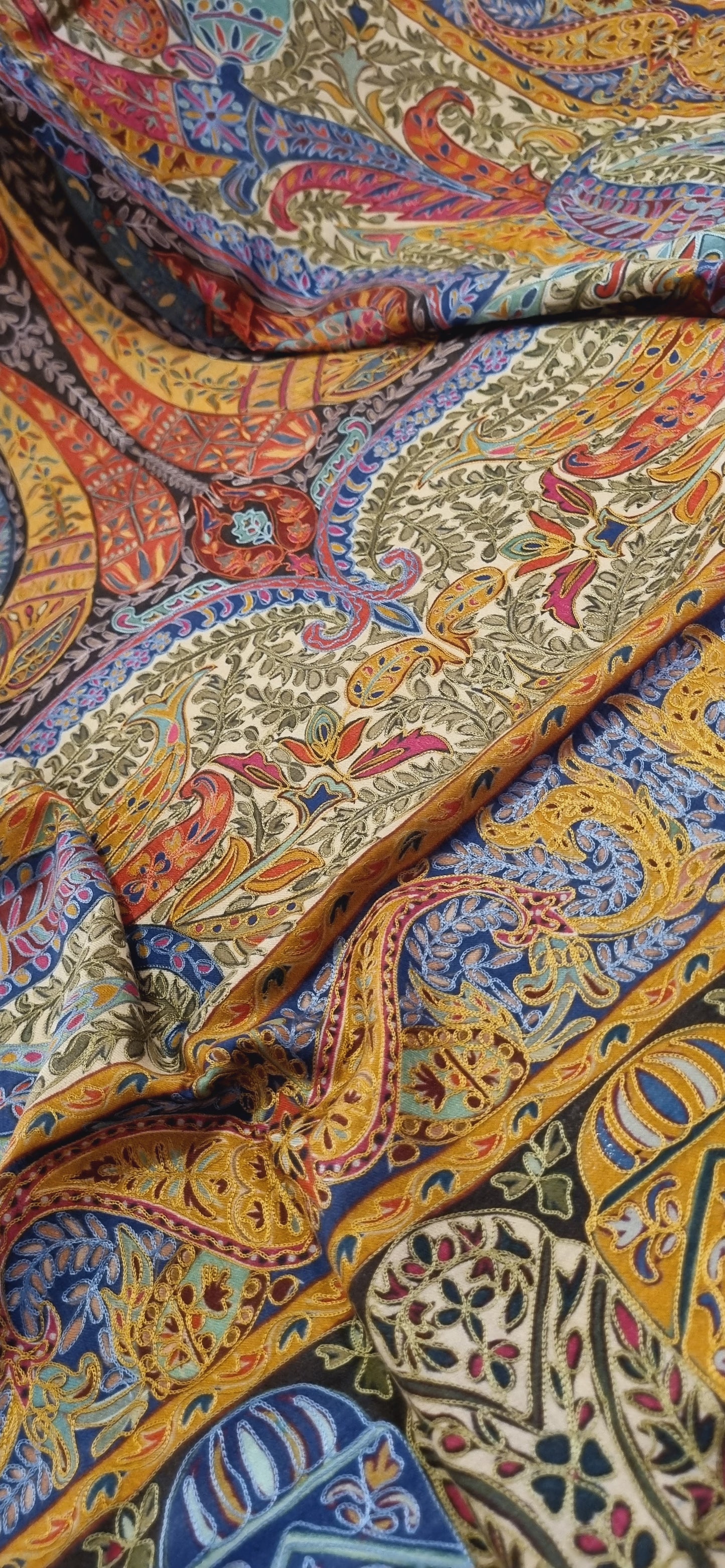 Reelkar pashmina shawl