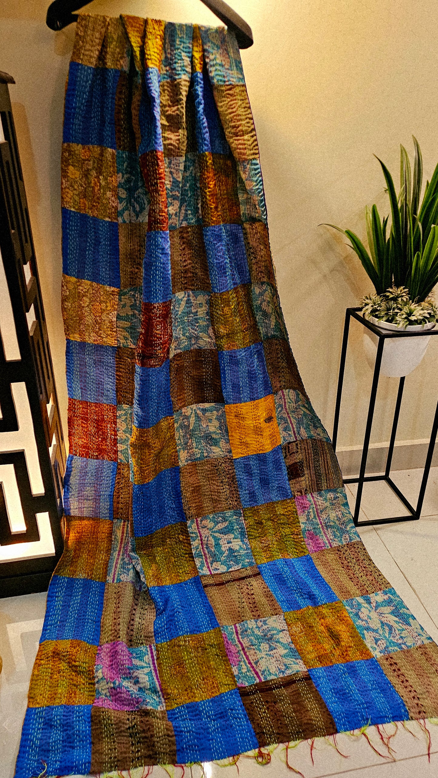 Rilli hand embroidered duapta