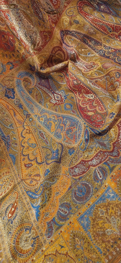 Pashmina kaani with zaree weave
