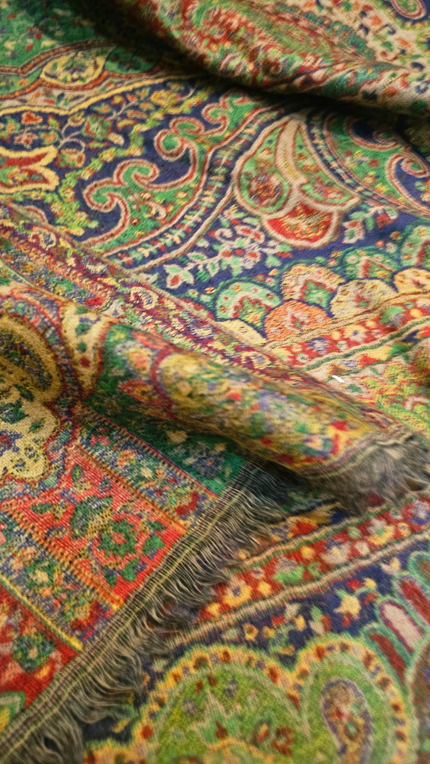 Reversible Persian kaani: Pashmina