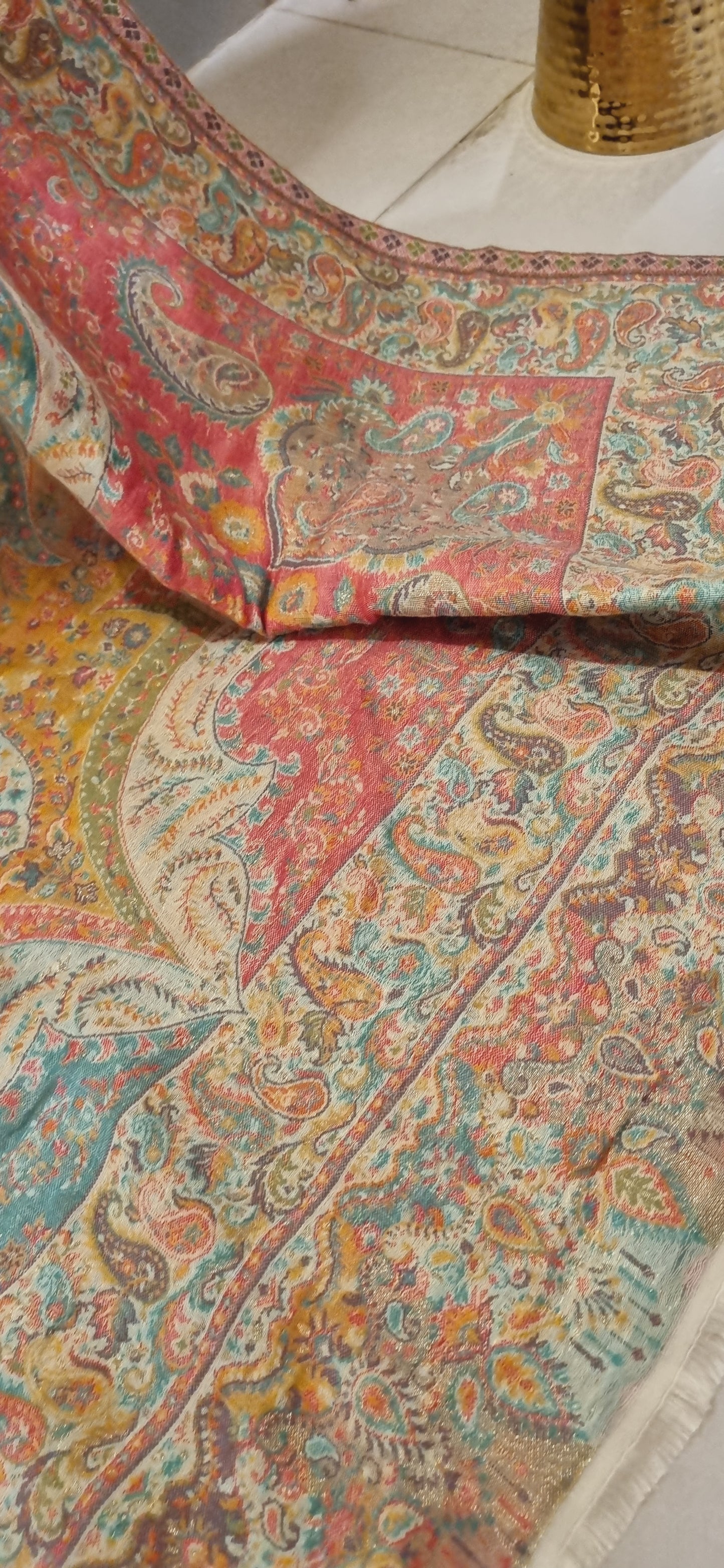 Reversible moonlight gandhara kaani reversible shawl