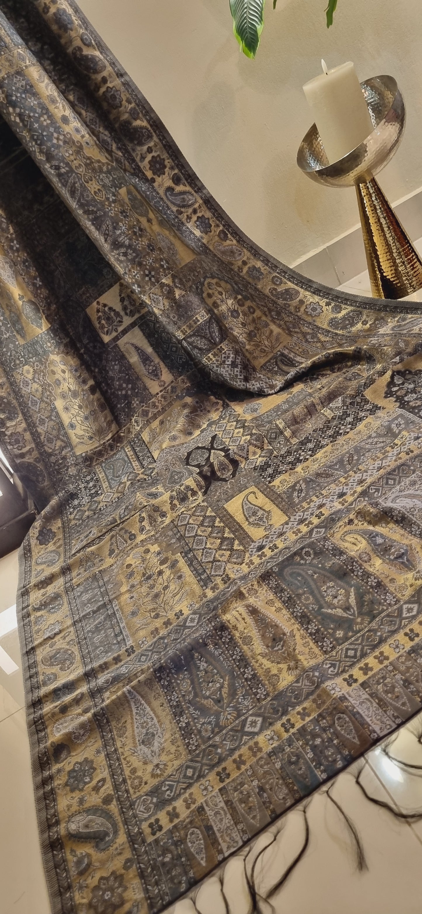 Mariana's moonlight silky kaani shawl