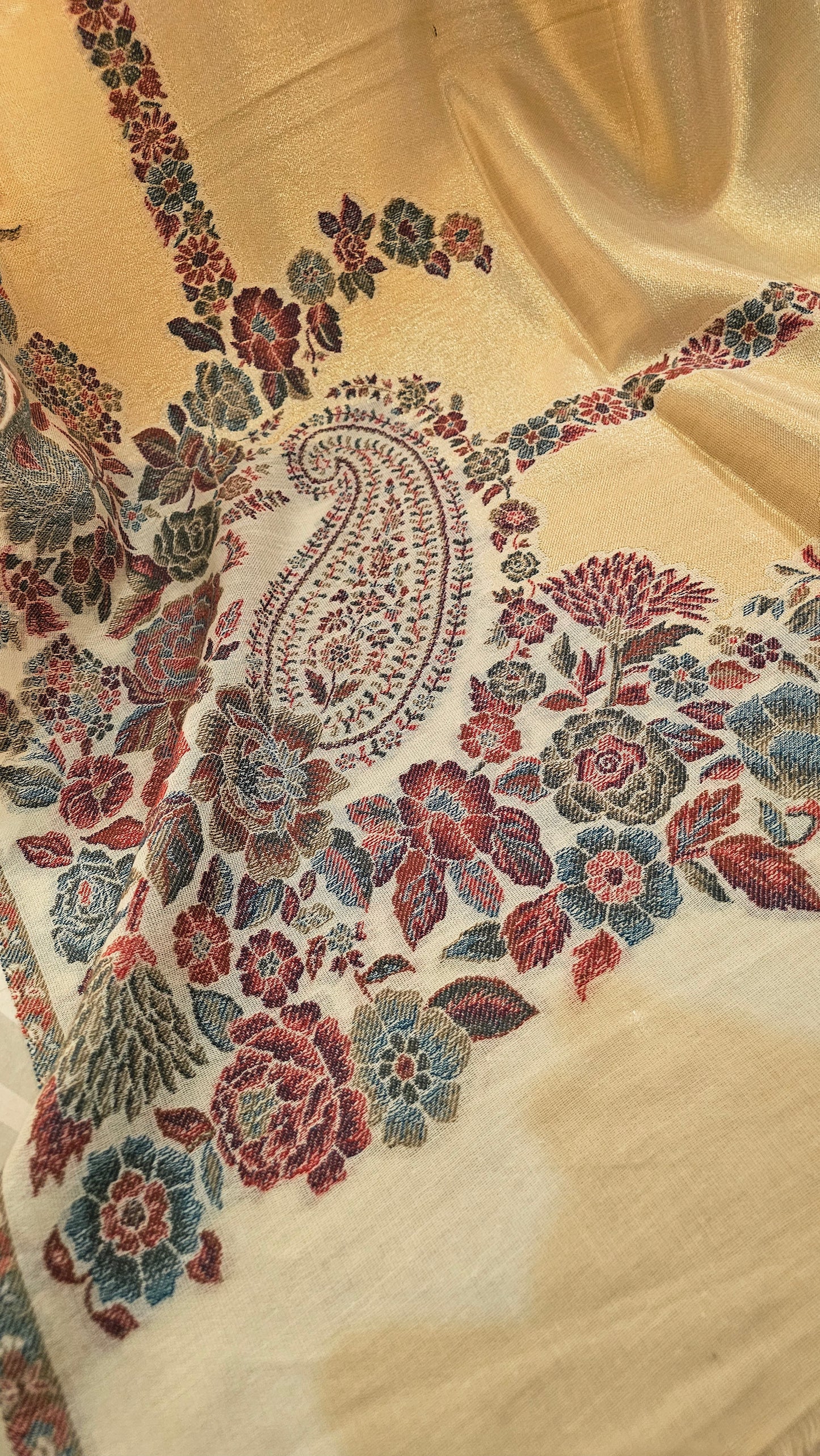 Pyar shawl