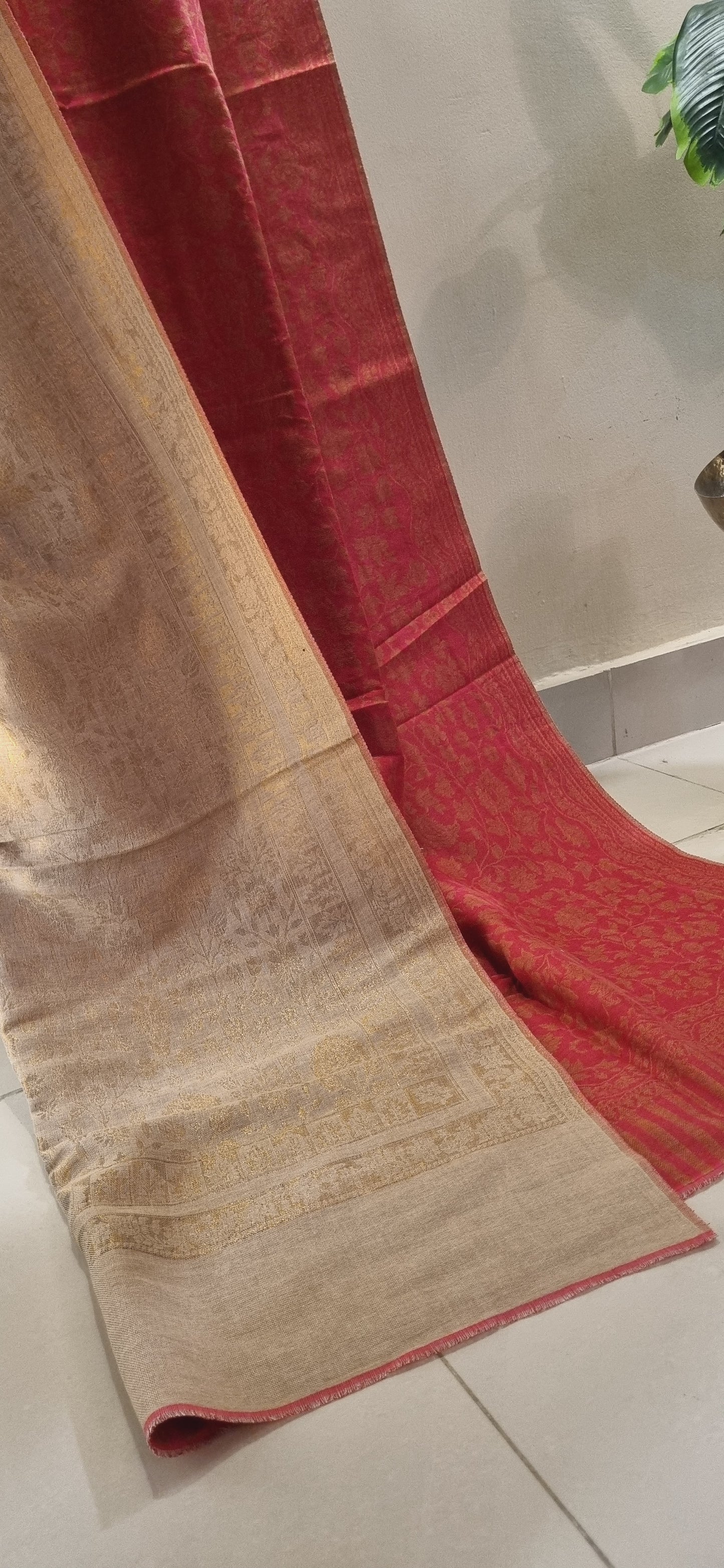 Reversible pashmina kaani shawls