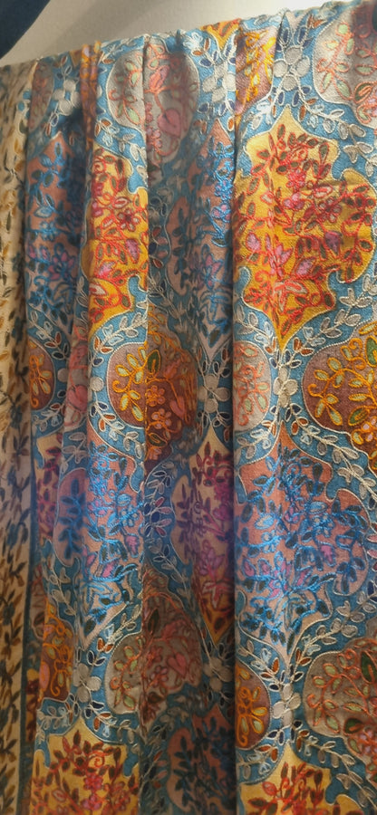 Reelkar embroidered pashmina