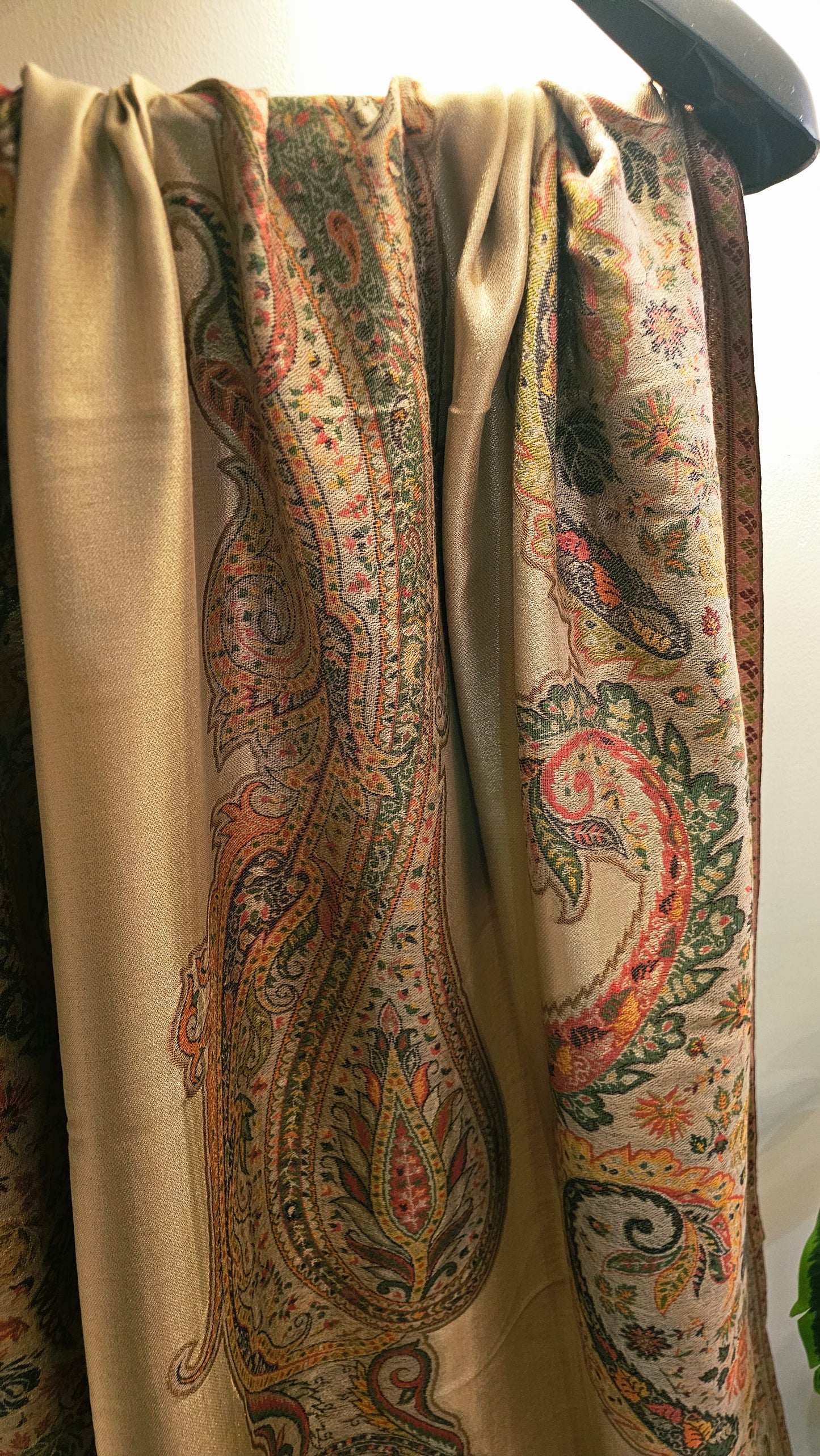Moonlight kaani: Pashmina