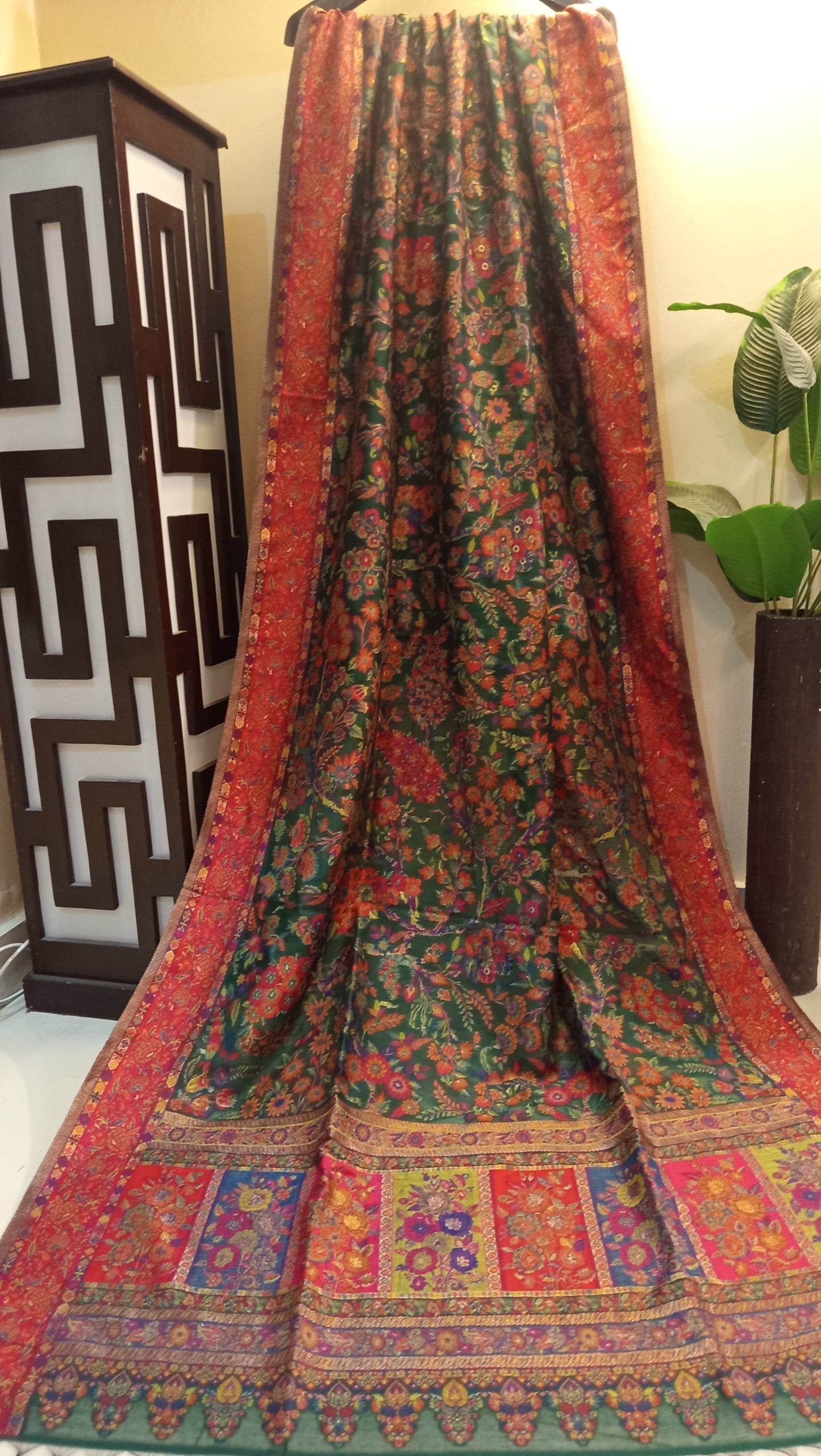Kaani shawl: silk