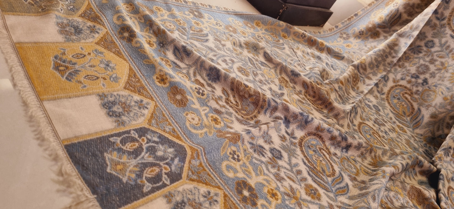 Woollen pashmina kaani shawl