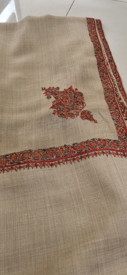 Sui embroidered pashmina shawls