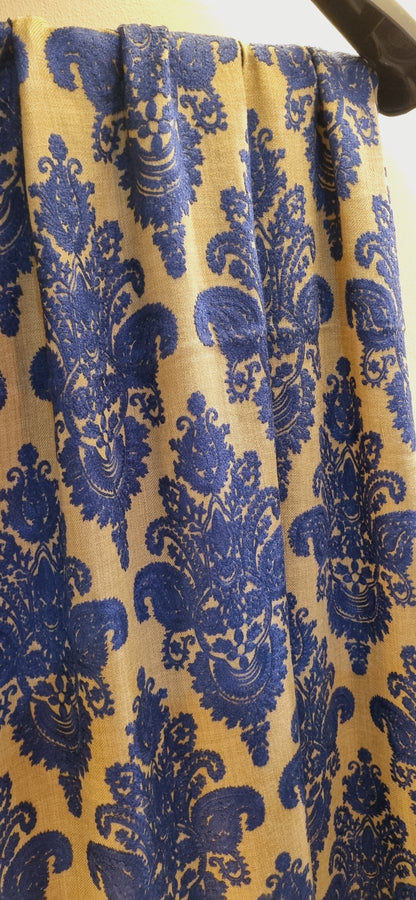 Embroidered minishawl pashmina