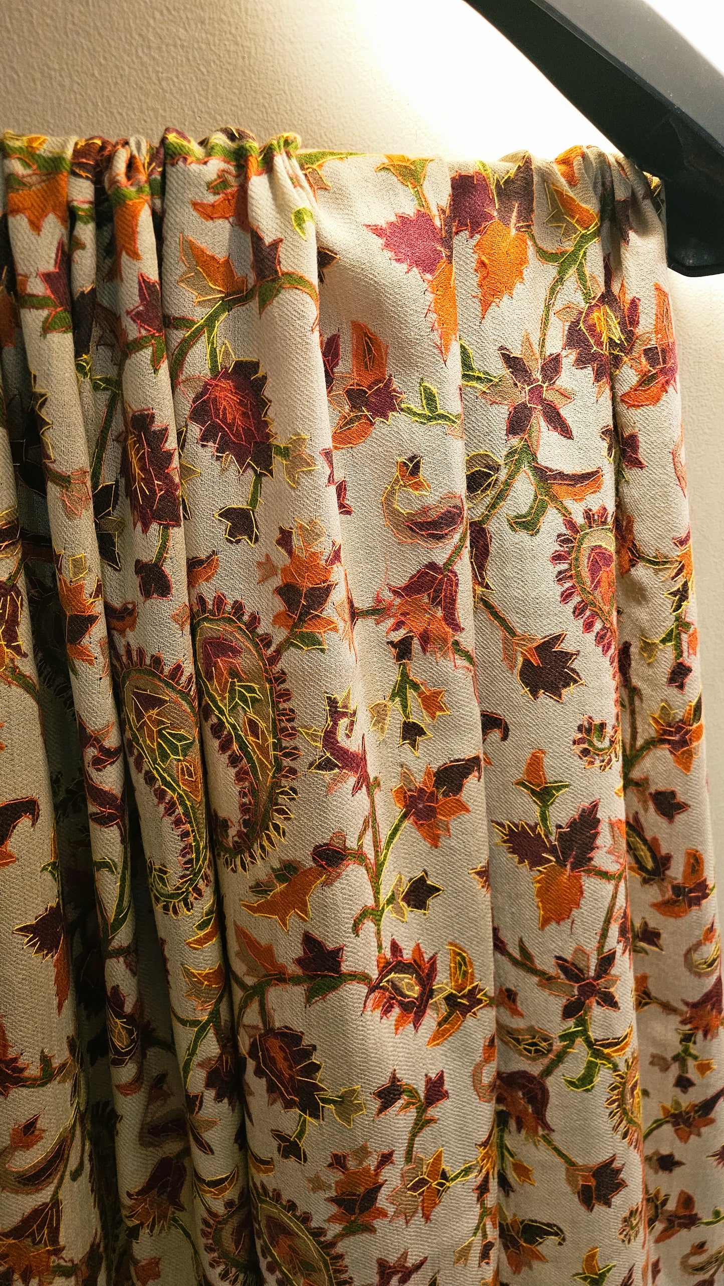Kalamkar embroidered: Pashmina