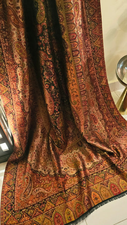 Gandhara reversible kaani: shawl
