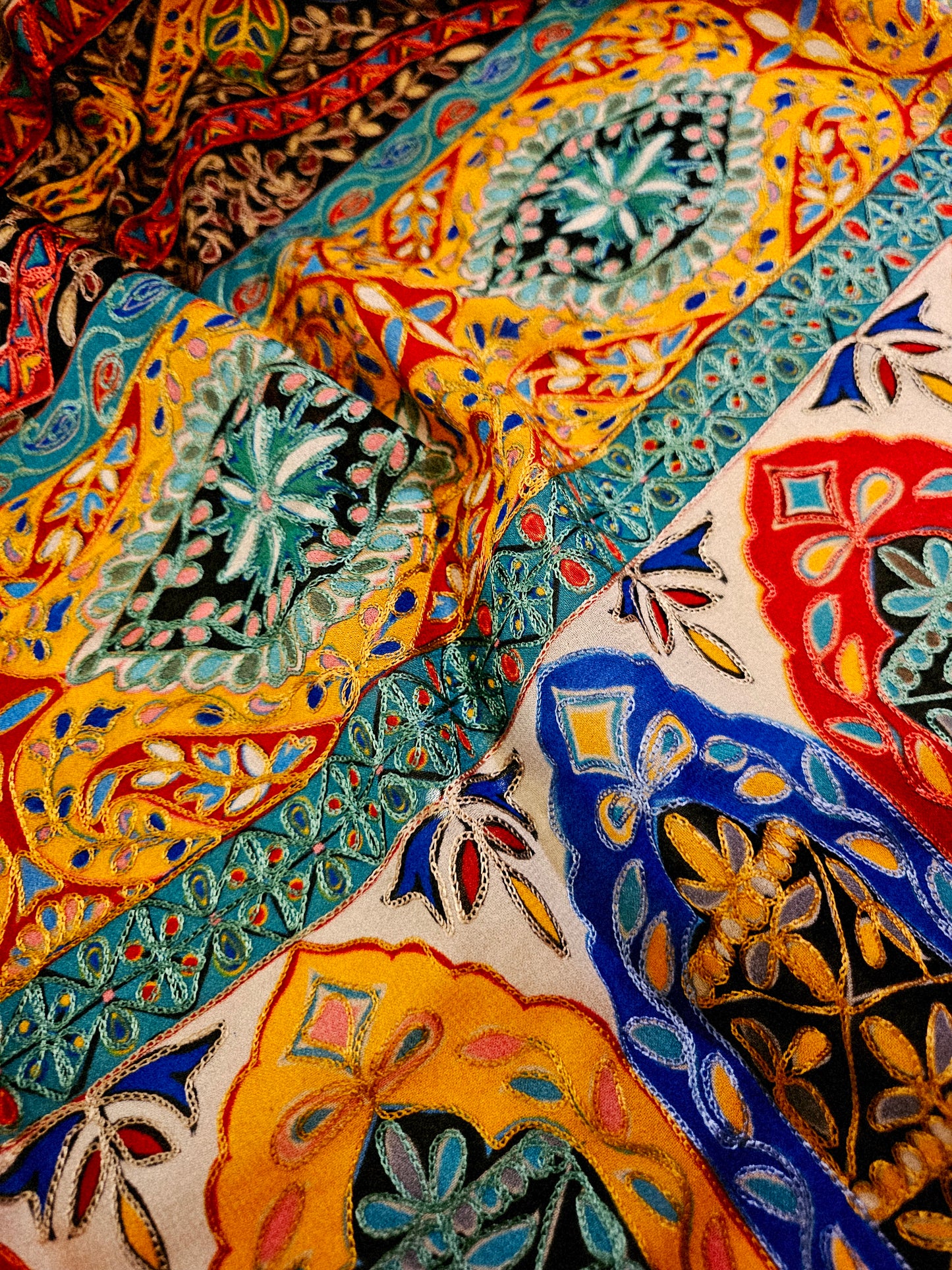 Reelkar silk shawl/dupata