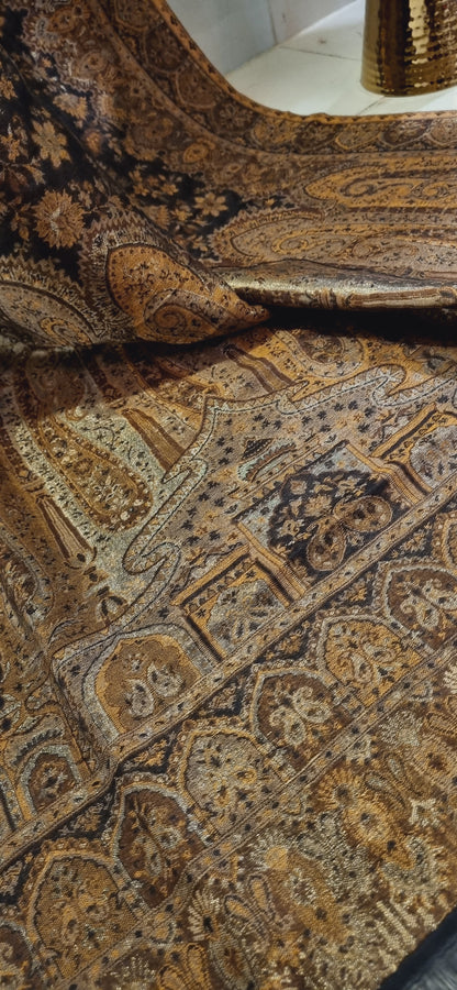 Reversible gandhara kaani shawl