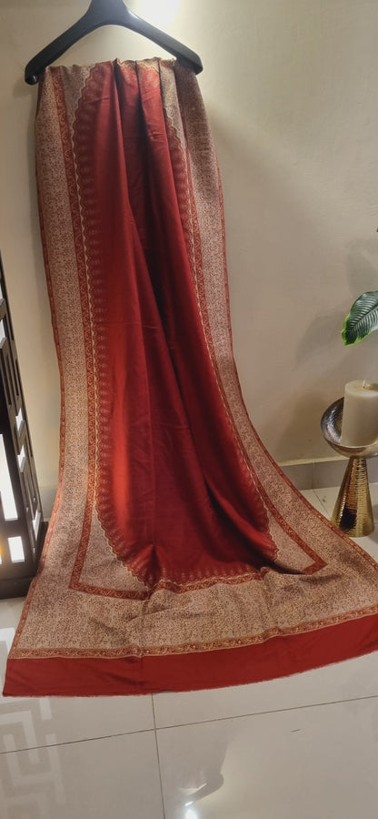 Pashmina with moonlight kaani border