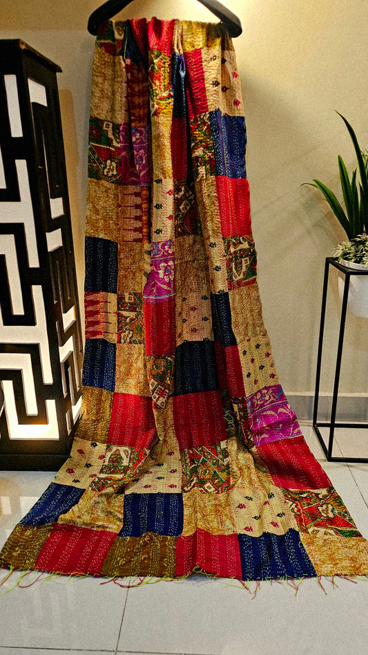 Hand embroidered rilli duapta