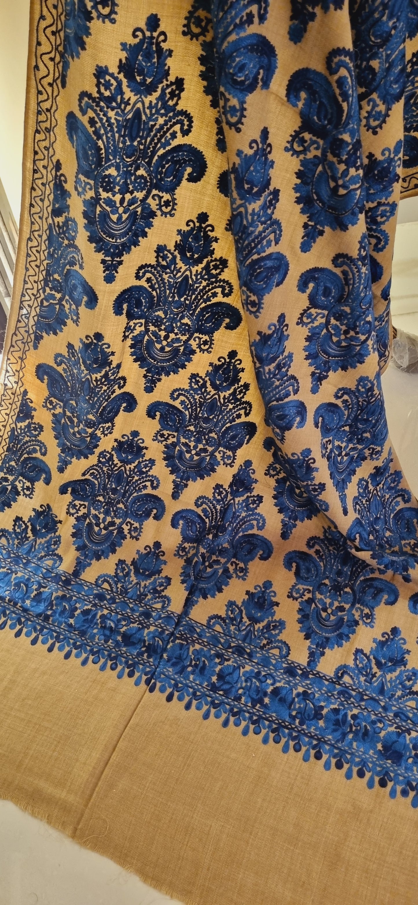 Pashmina embroidered Mini shawl