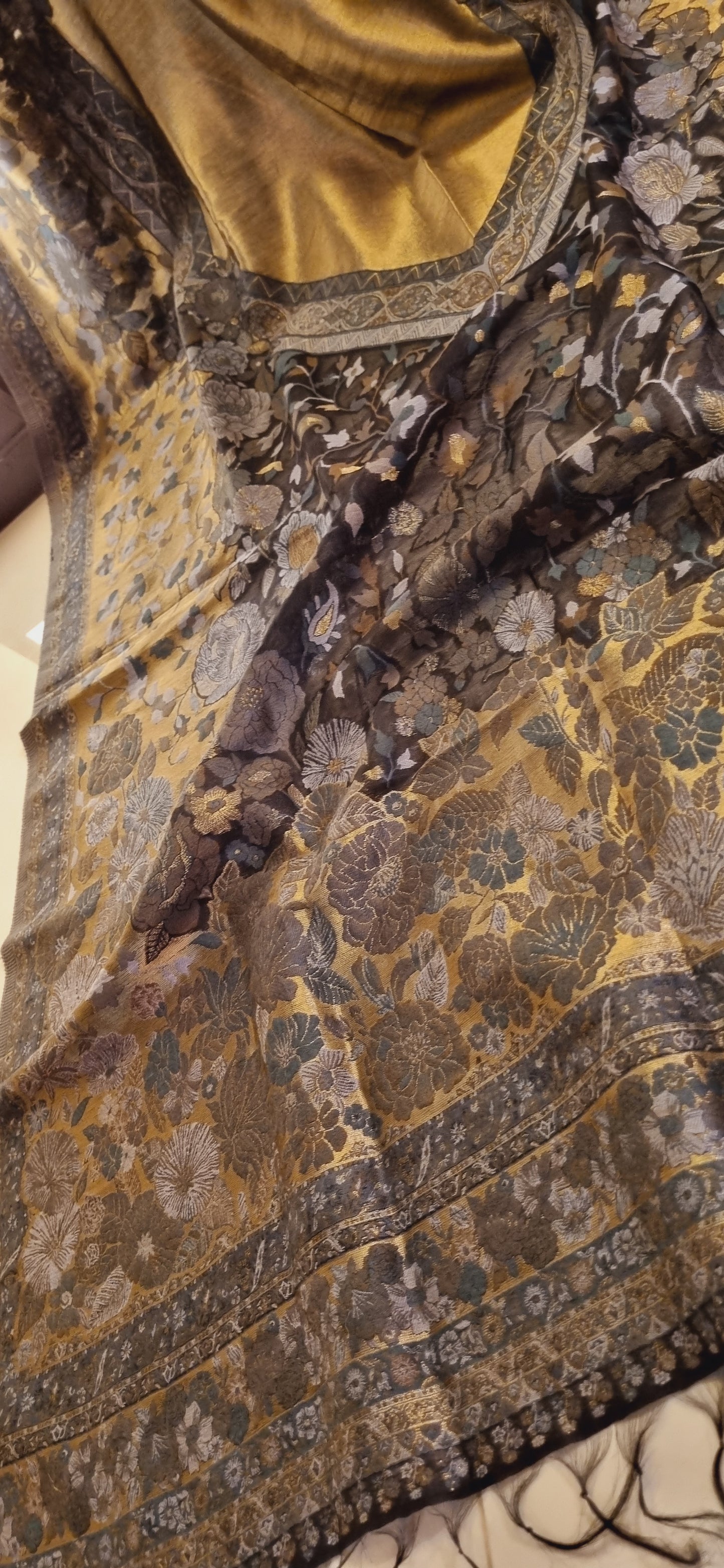 Moonlight kaani silky pashmina