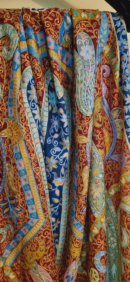Reelkar embroidered pashmina