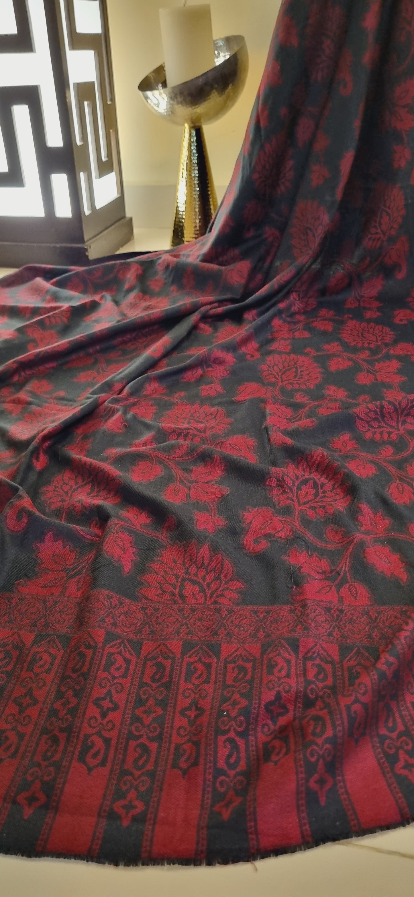 Woollen pashmina kaani shawl