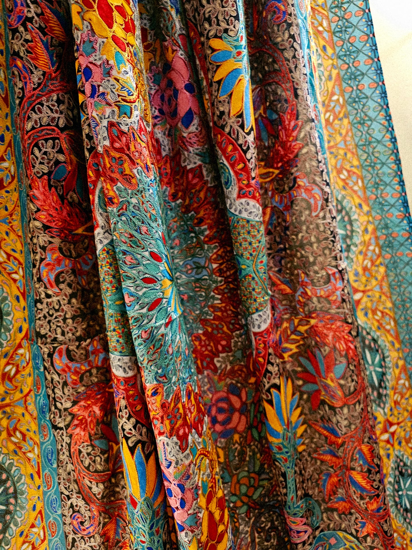 Reelkar silk shawl/dupata