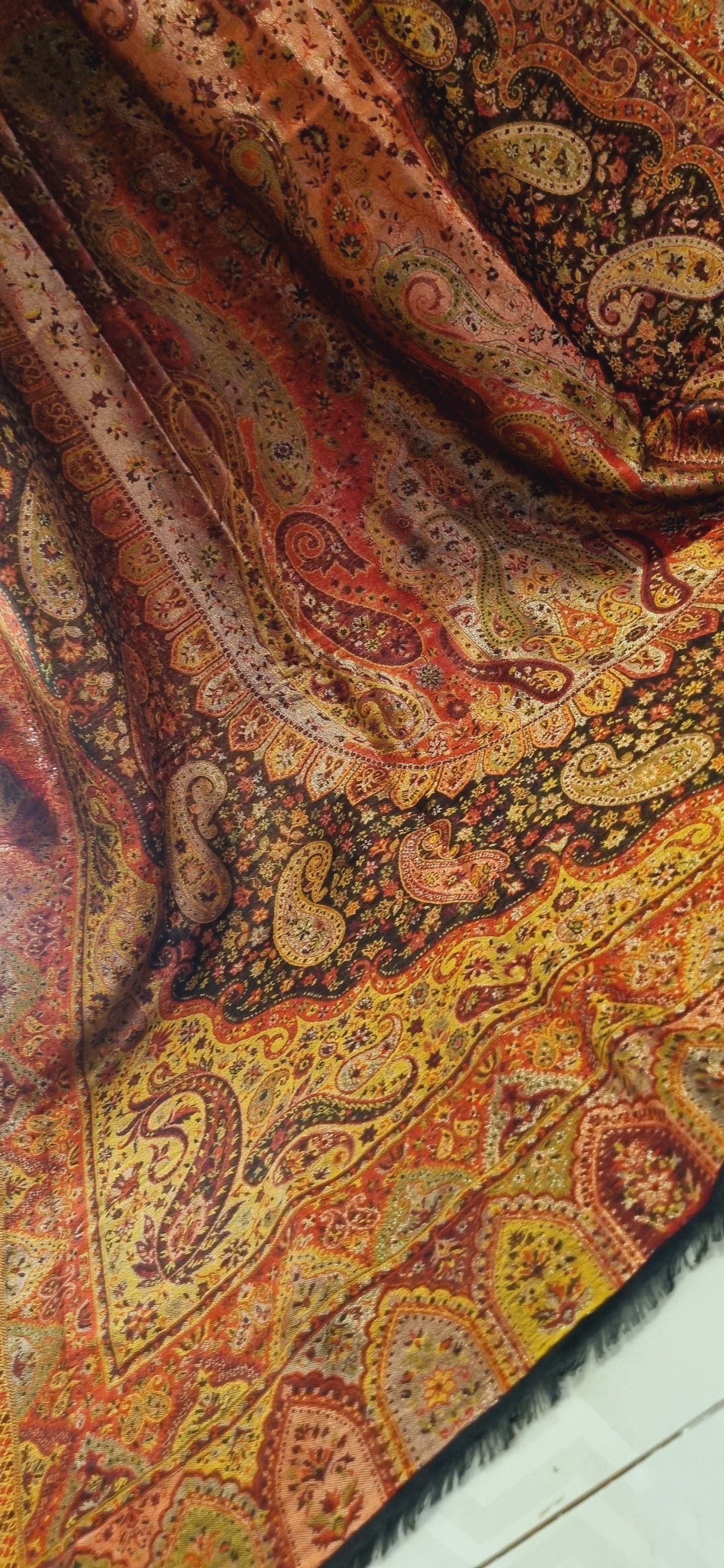 Reversible moonlight gandhara kaani shawl