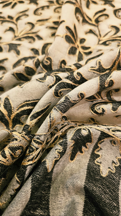 Reelkar kaani shawl: toosh
