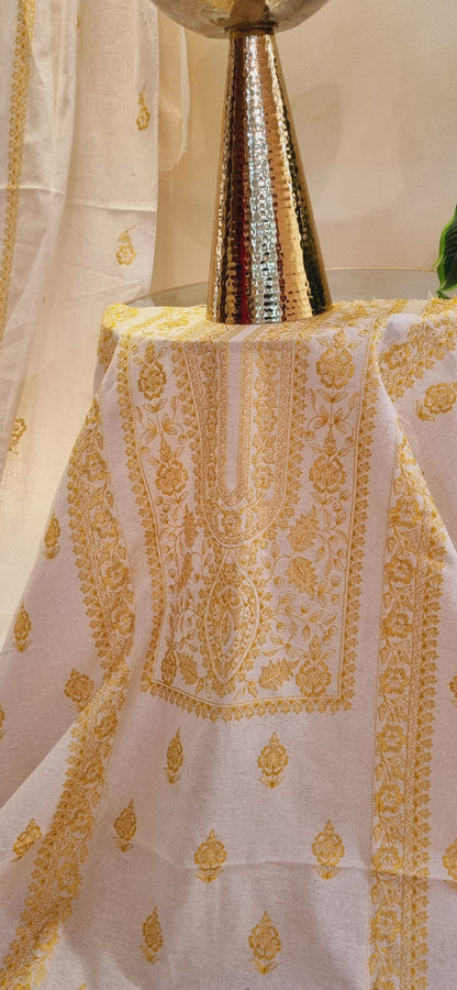 Khaddar karandi embroidered three piece