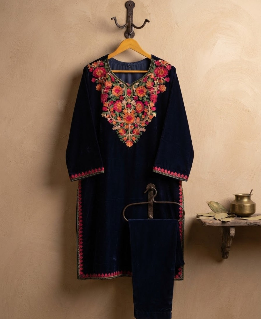 Embroidered phiran trouser: velvet