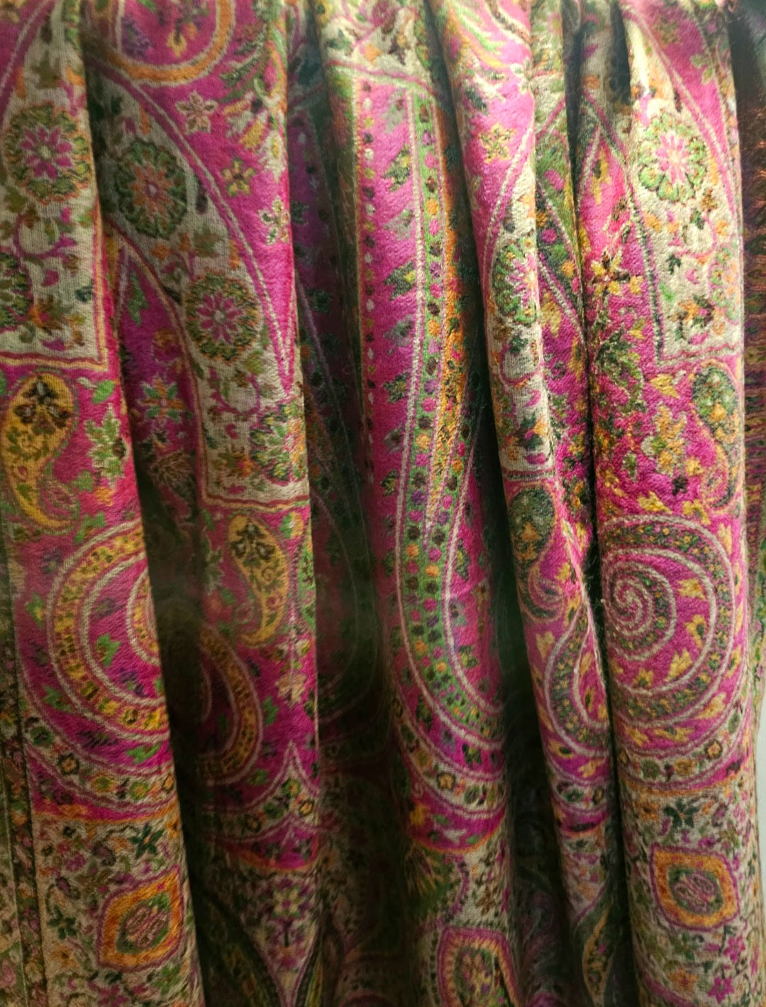 Reversible Persian kaani: Pashmina