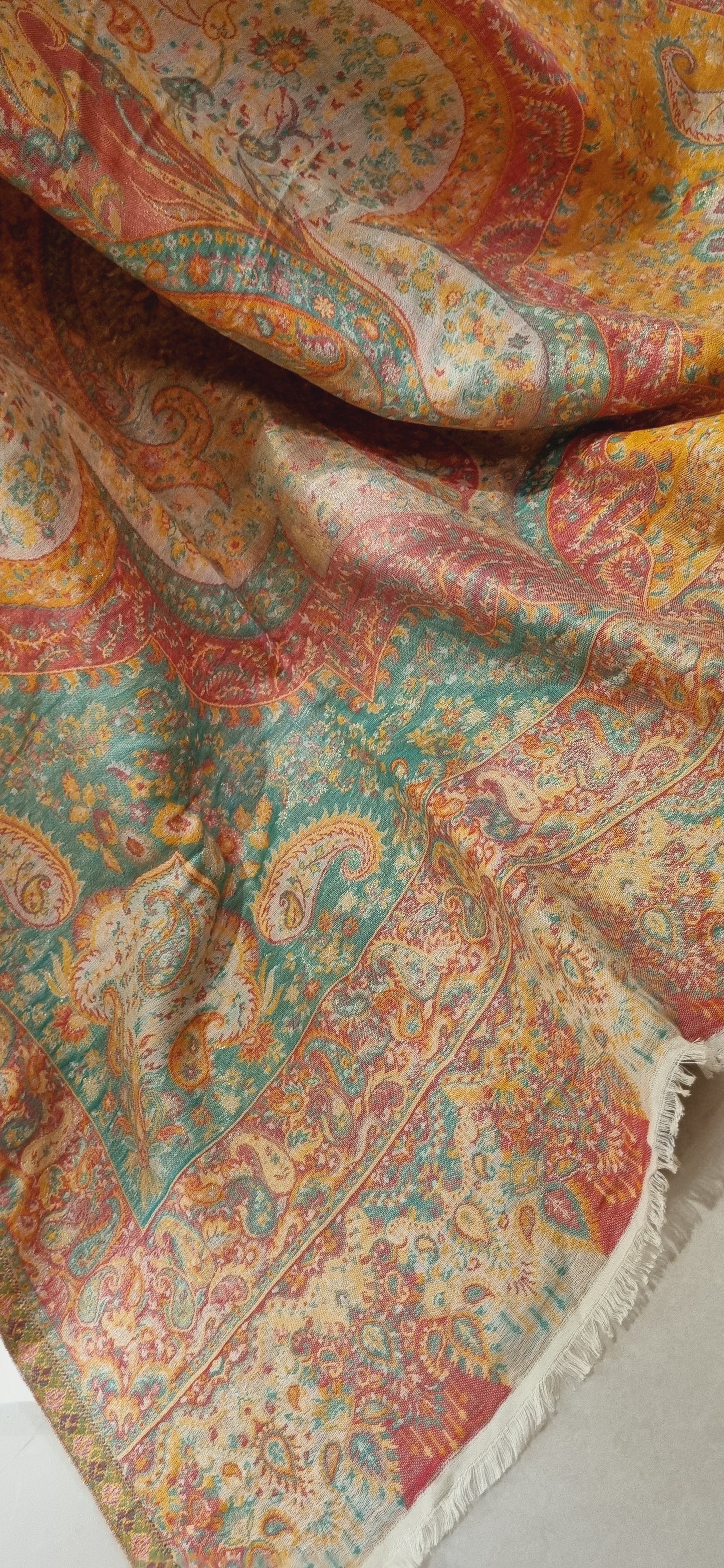 Reversible moonlight gandhara kaani reversible shawl