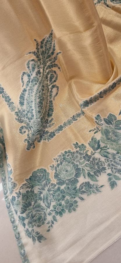 Pyari shawl