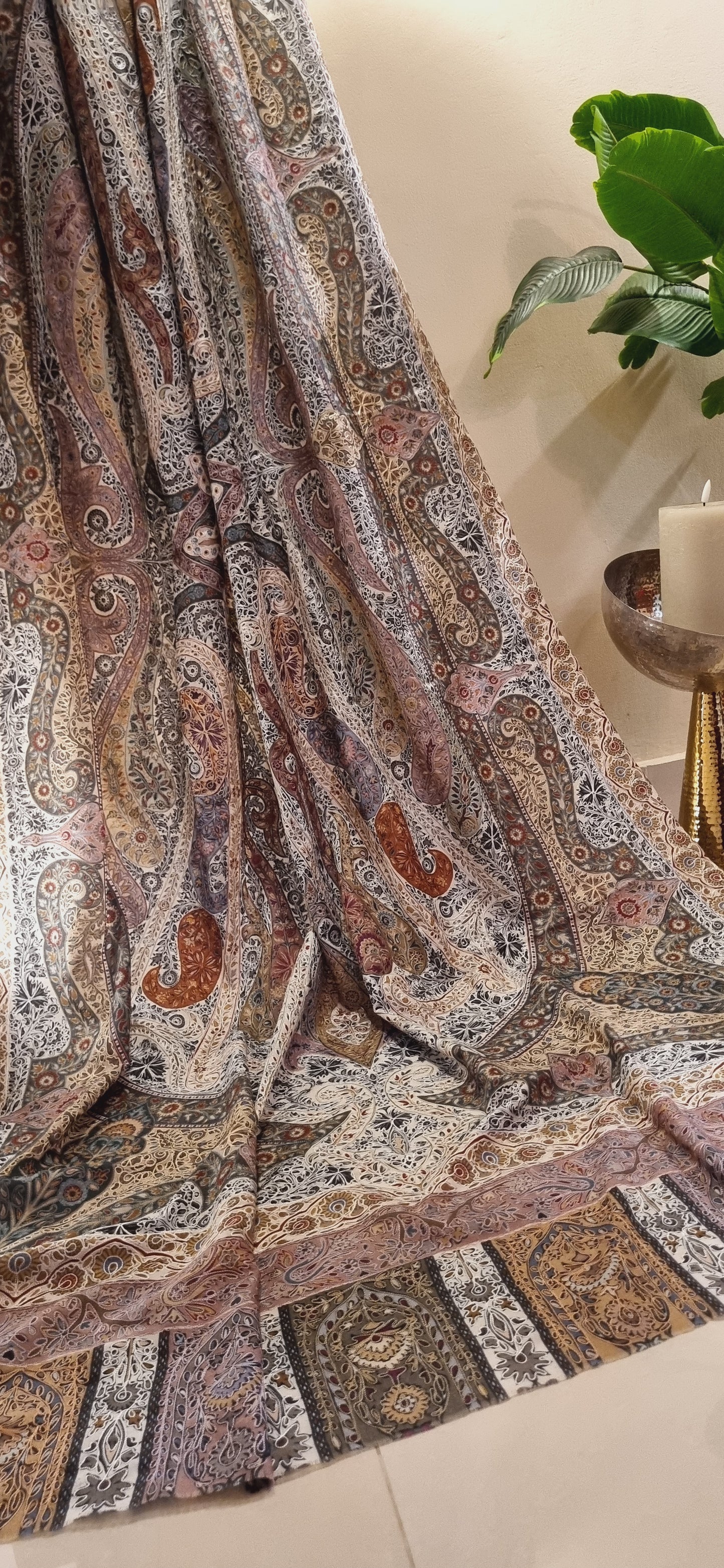 Reelkar pashmina shawl