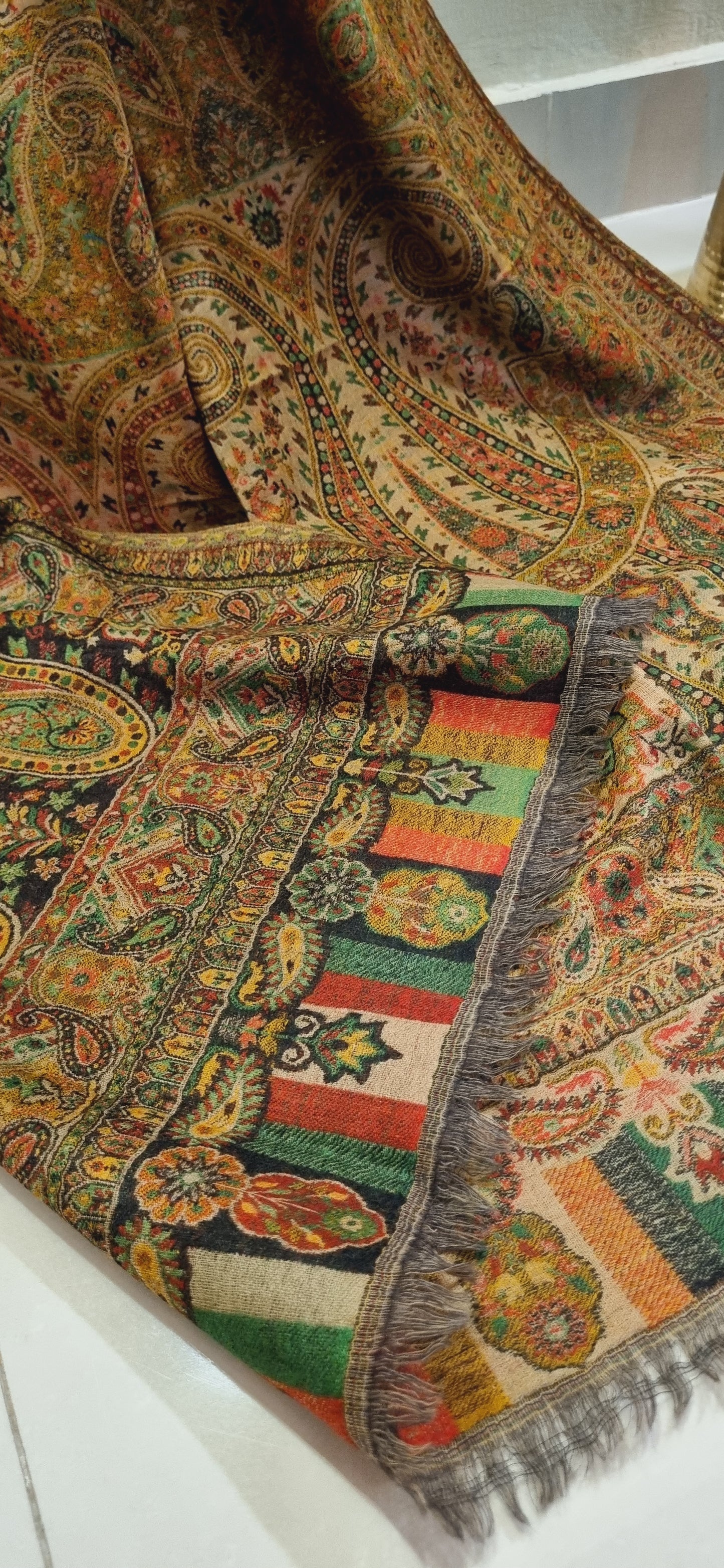 Reversible persian kaani shawl