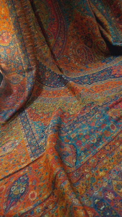 Shahjahani kaani shawl
