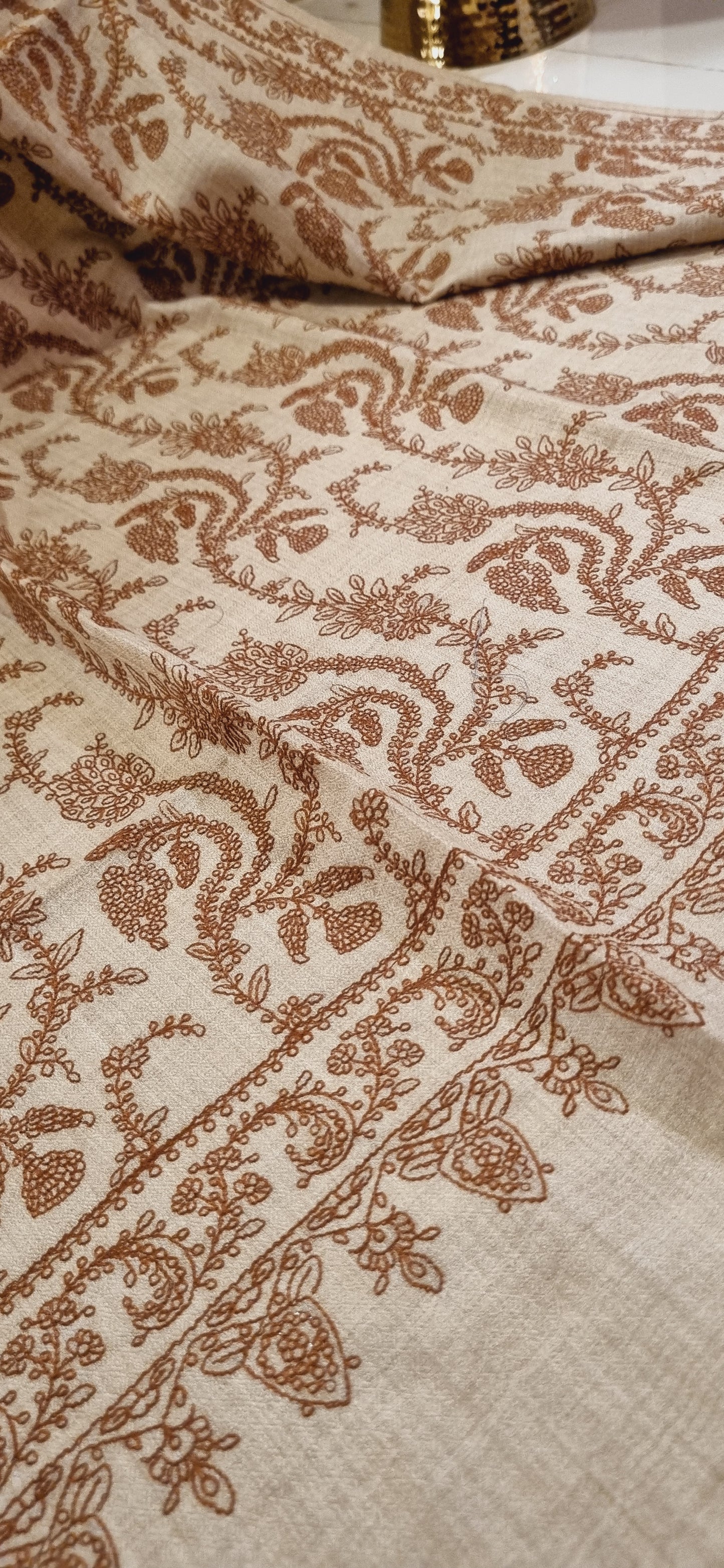 Toosh embroidered shawl