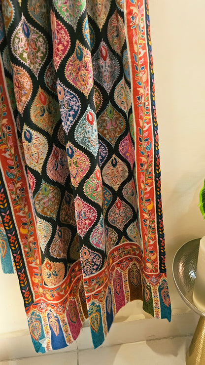 Reelkar embroidered minishawl: pashmina