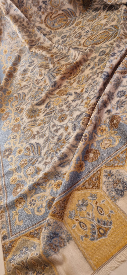 Woollen pashmina kaani shawl