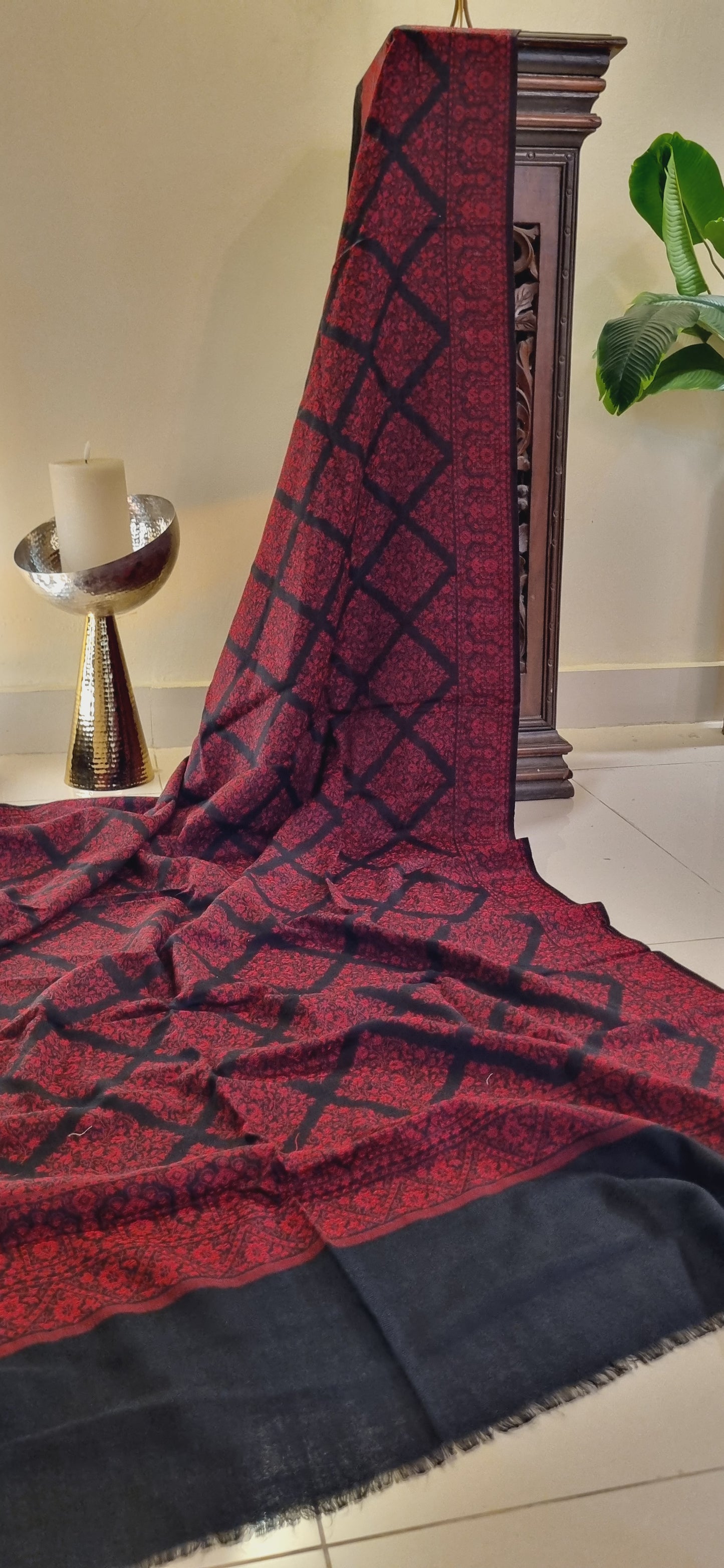 Woollen pashmina kaani shawl