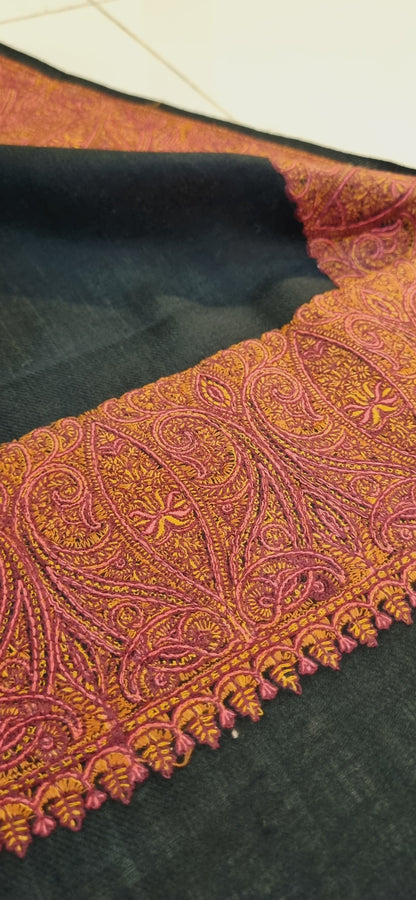 Papermachi pashmina