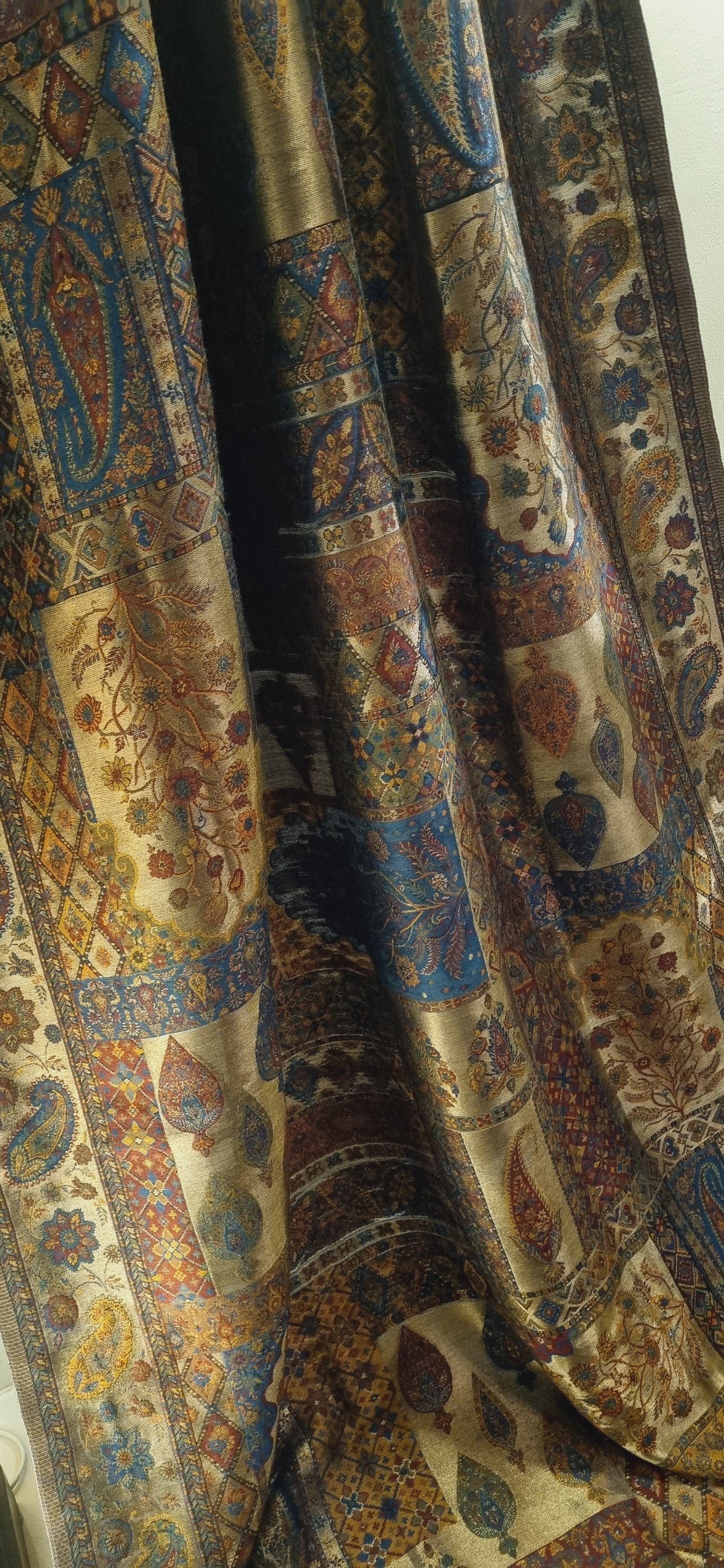 Mariana's moonlight silky kaani shawl