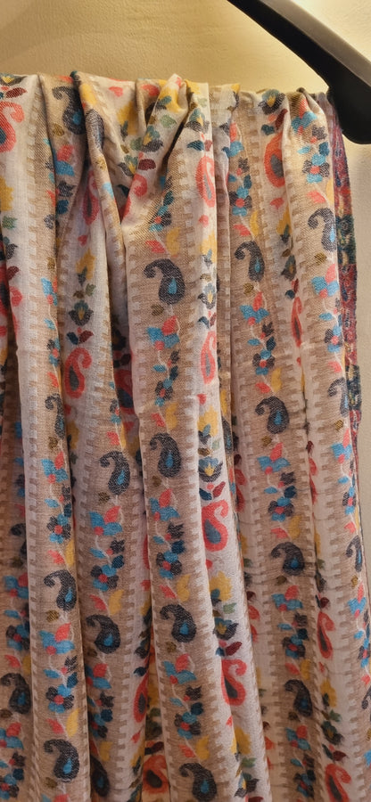 Toosh kaani shawl